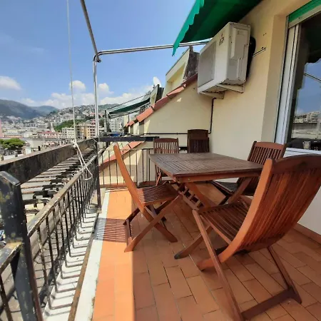 Attico Sturla Mare Apartment *