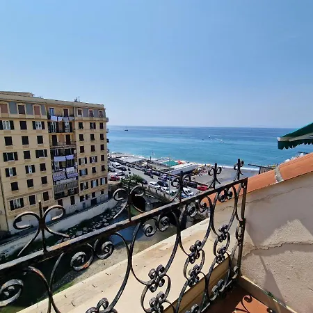 Attico Sturla Mare * Genoa